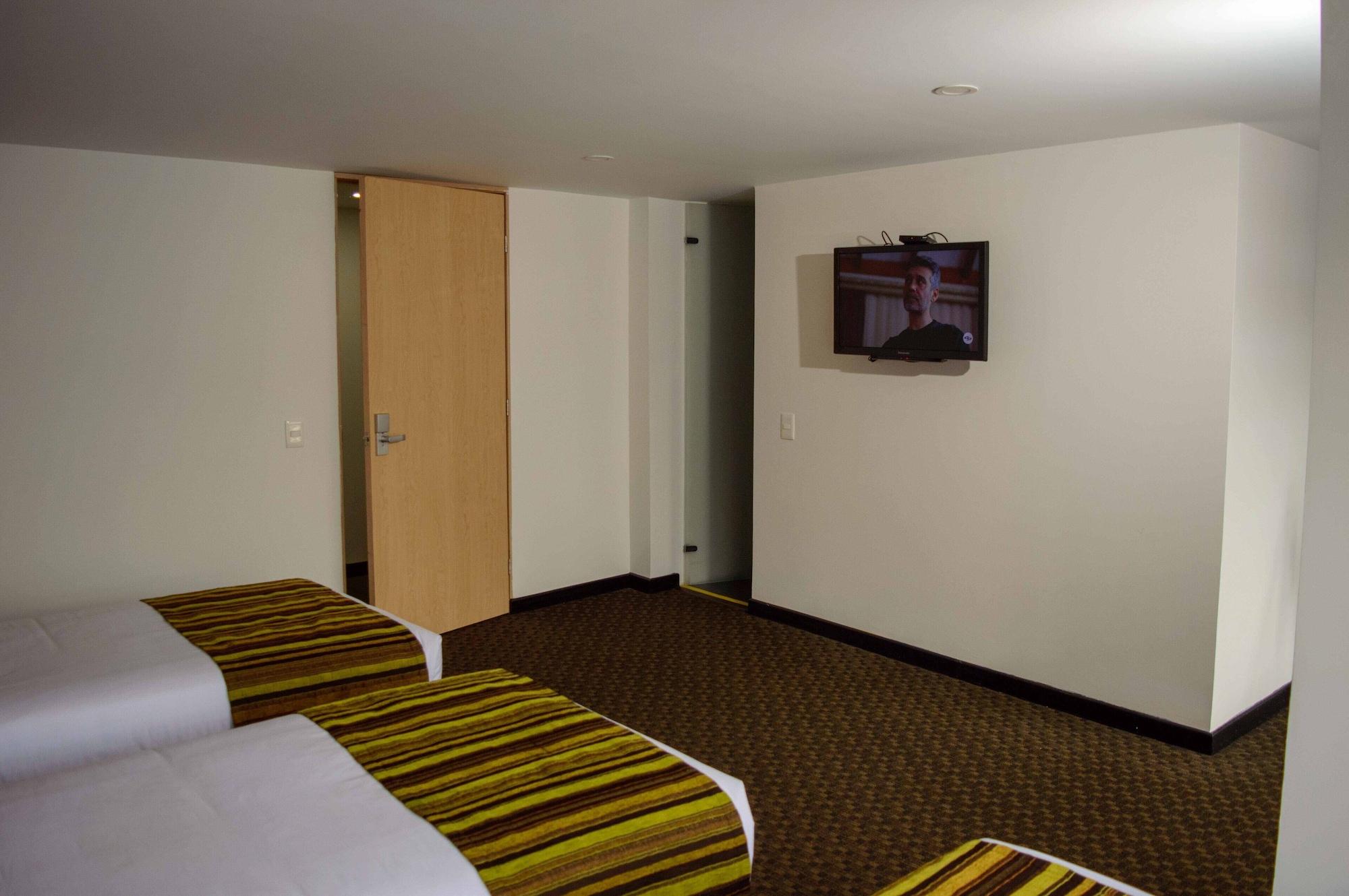 Hotel Castellana 95 Богота Екстериор снимка