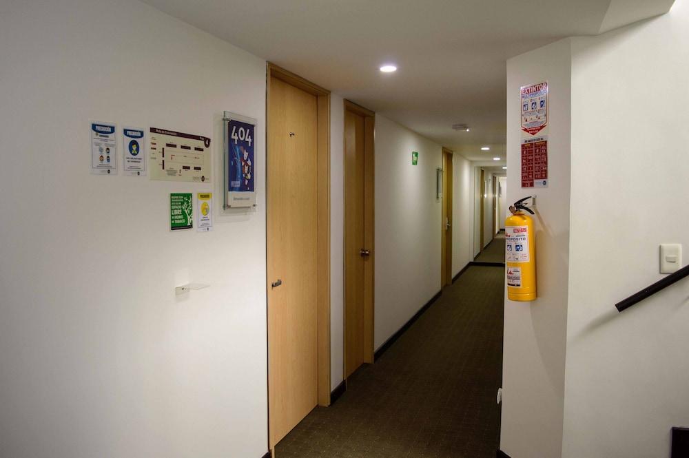 Hotel Castellana 95 Богота Екстериор снимка