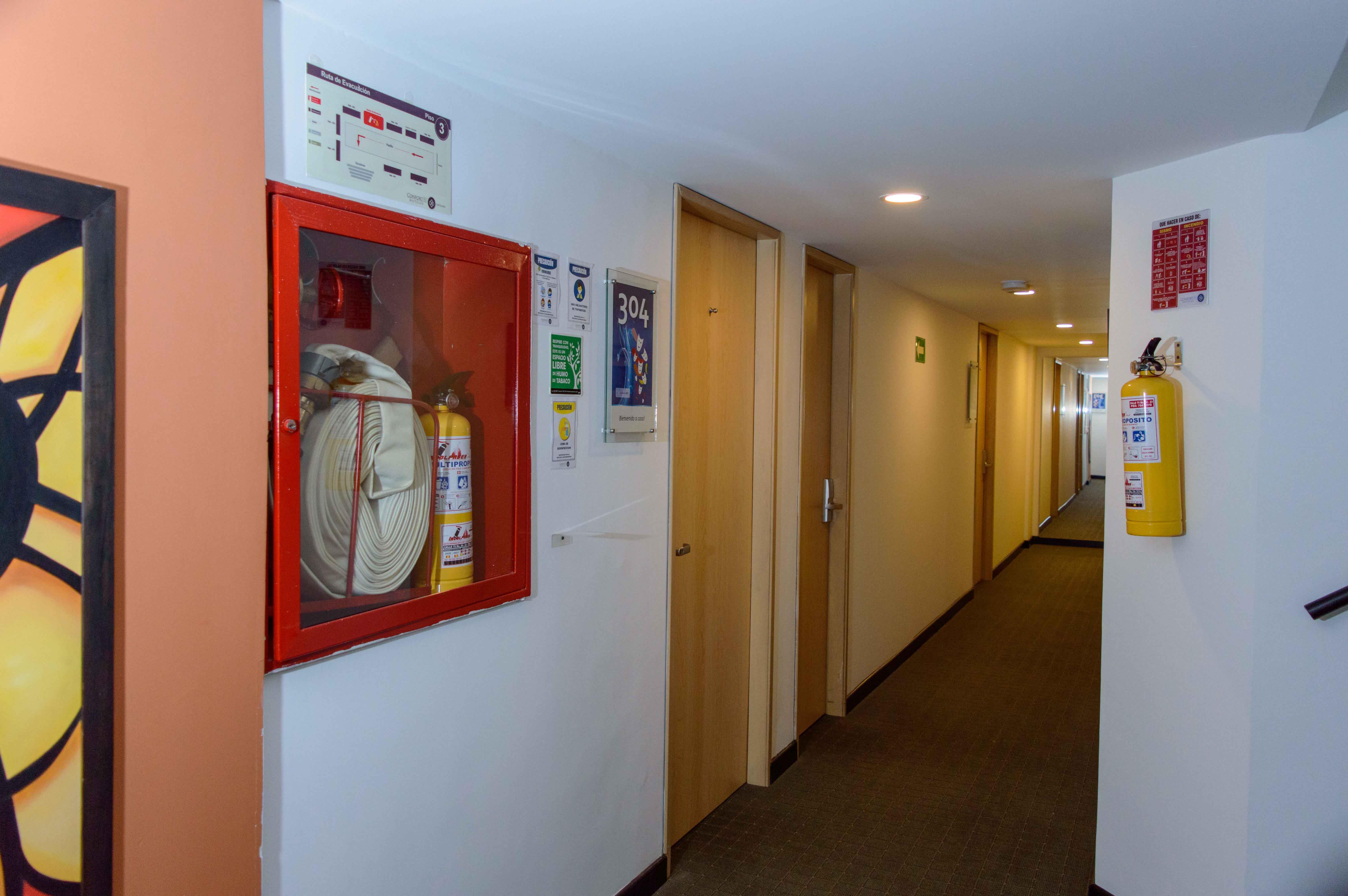 Hotel Castellana 95 Богота Екстериор снимка