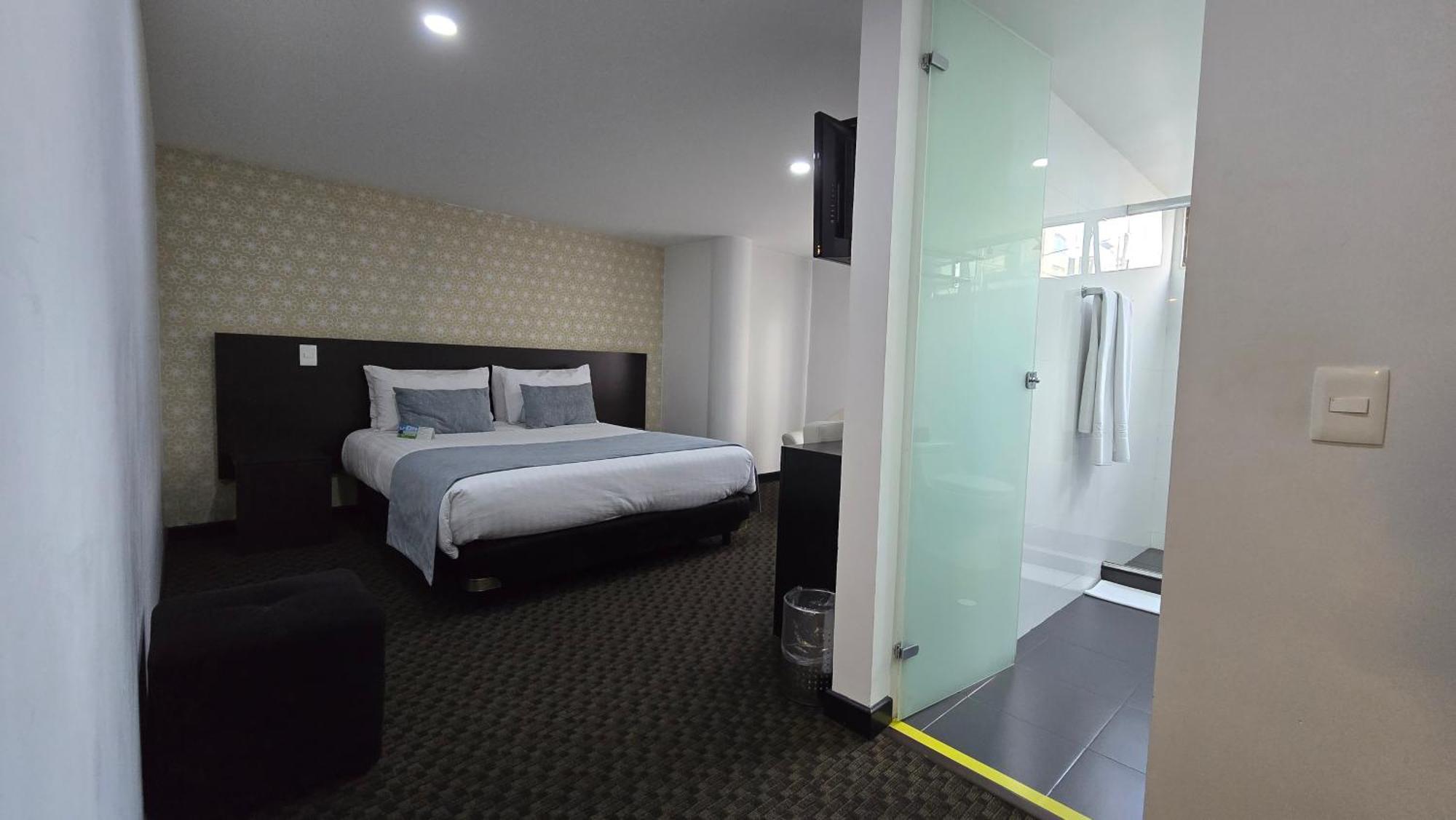 Hotel Castellana 95 Богота Екстериор снимка